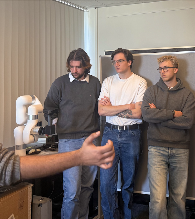 Einblicke in XR und immersive Technologien – DHBW Mosbach zu Besuch am Virtual Dimension Center (VDC) in Fellbach